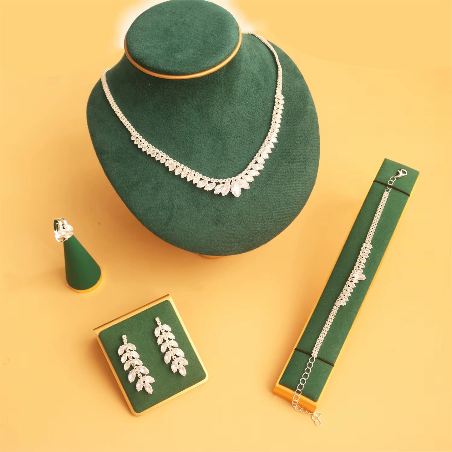 Luxury Women'S Jewelry Elegant Bridal Necklace Earrings Bracelets Rings 4-Piece Set Bridal Wedding Party Jewelry Accessories